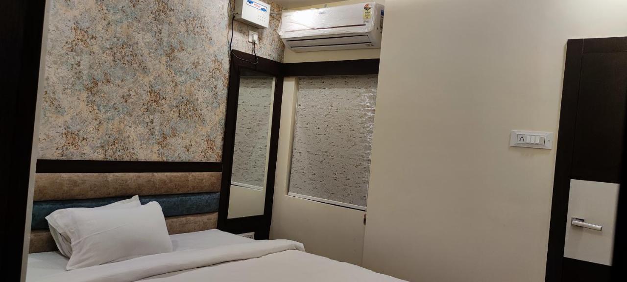 Ks Paying Guest House فاراناسي المظهر الخارجي الصورة