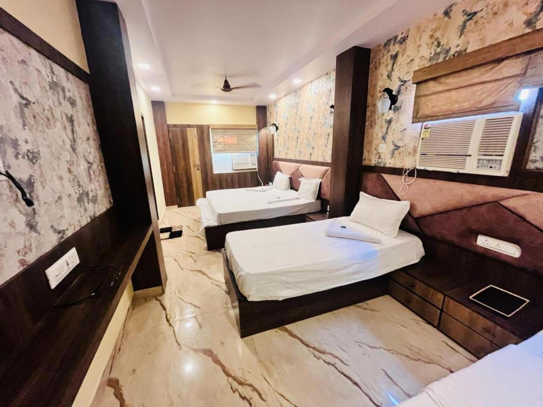Ks Paying Guest House فاراناسي المظهر الخارجي الصورة