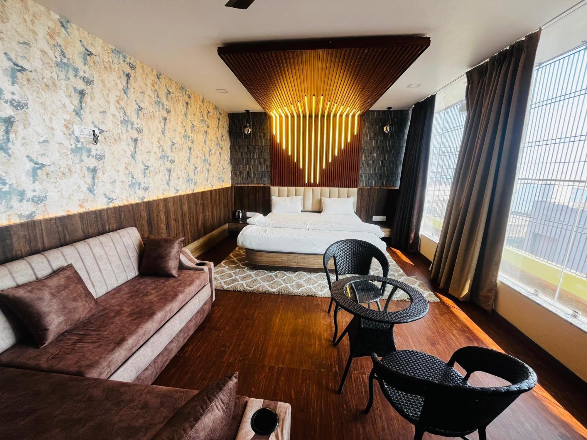 Ks Paying Guest House فاراناسي المظهر الخارجي الصورة