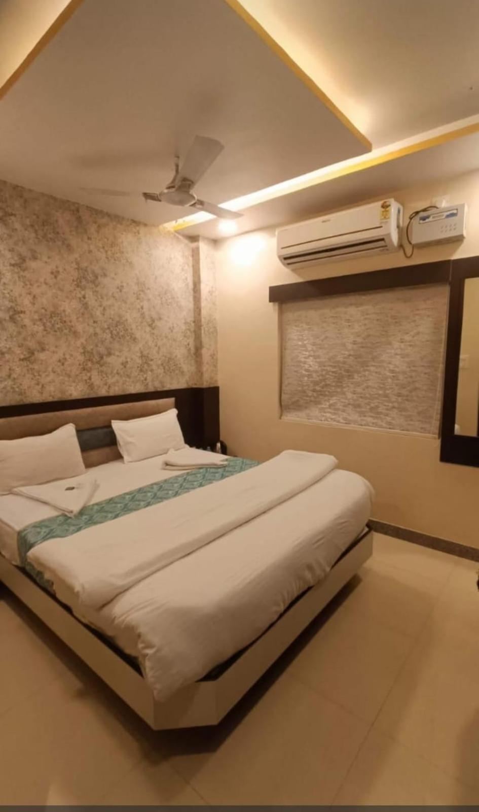 Ks Paying Guest House فاراناسي المظهر الخارجي الصورة