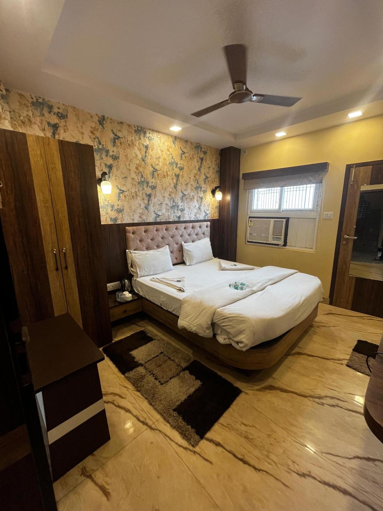 Ks Paying Guest House فاراناسي المظهر الخارجي الصورة
