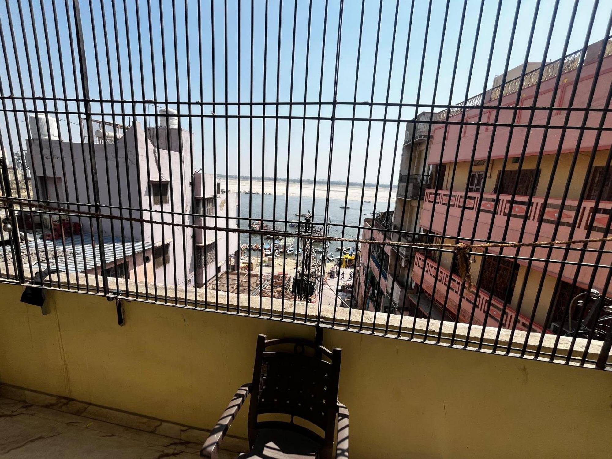 Ks Paying Guest House فاراناسي المظهر الخارجي الصورة